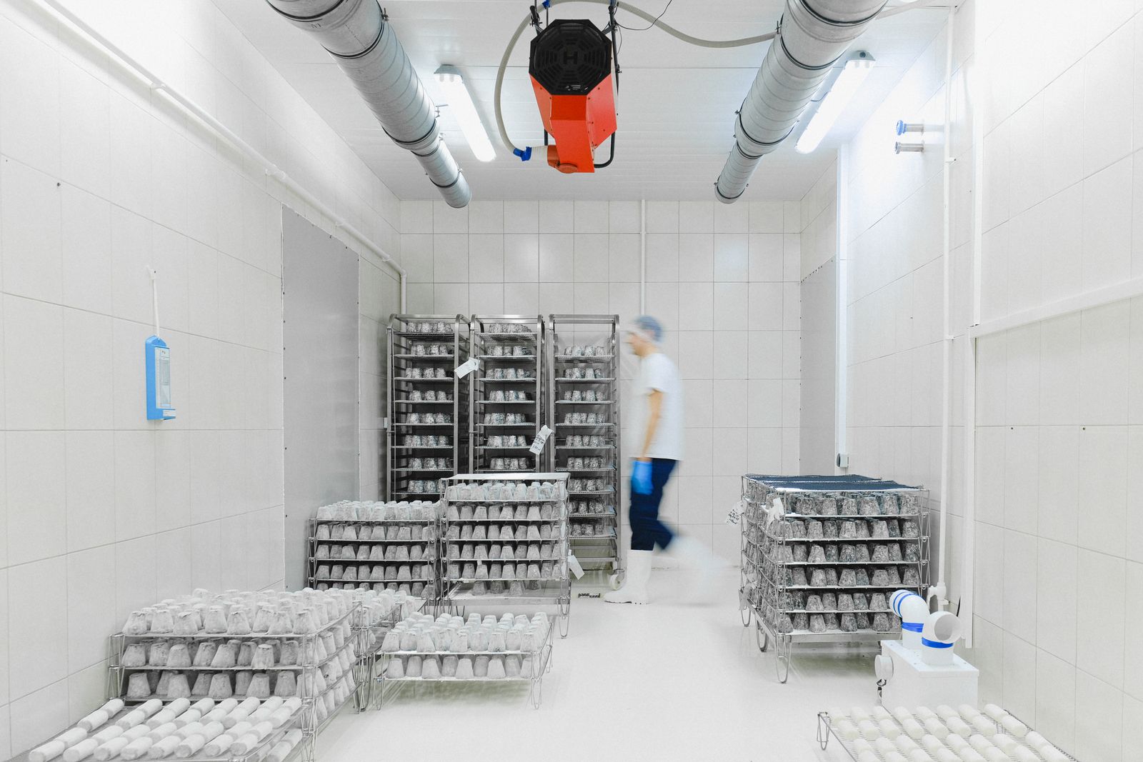 Temperature-controlled cold storage for food products in Saudi Arabia