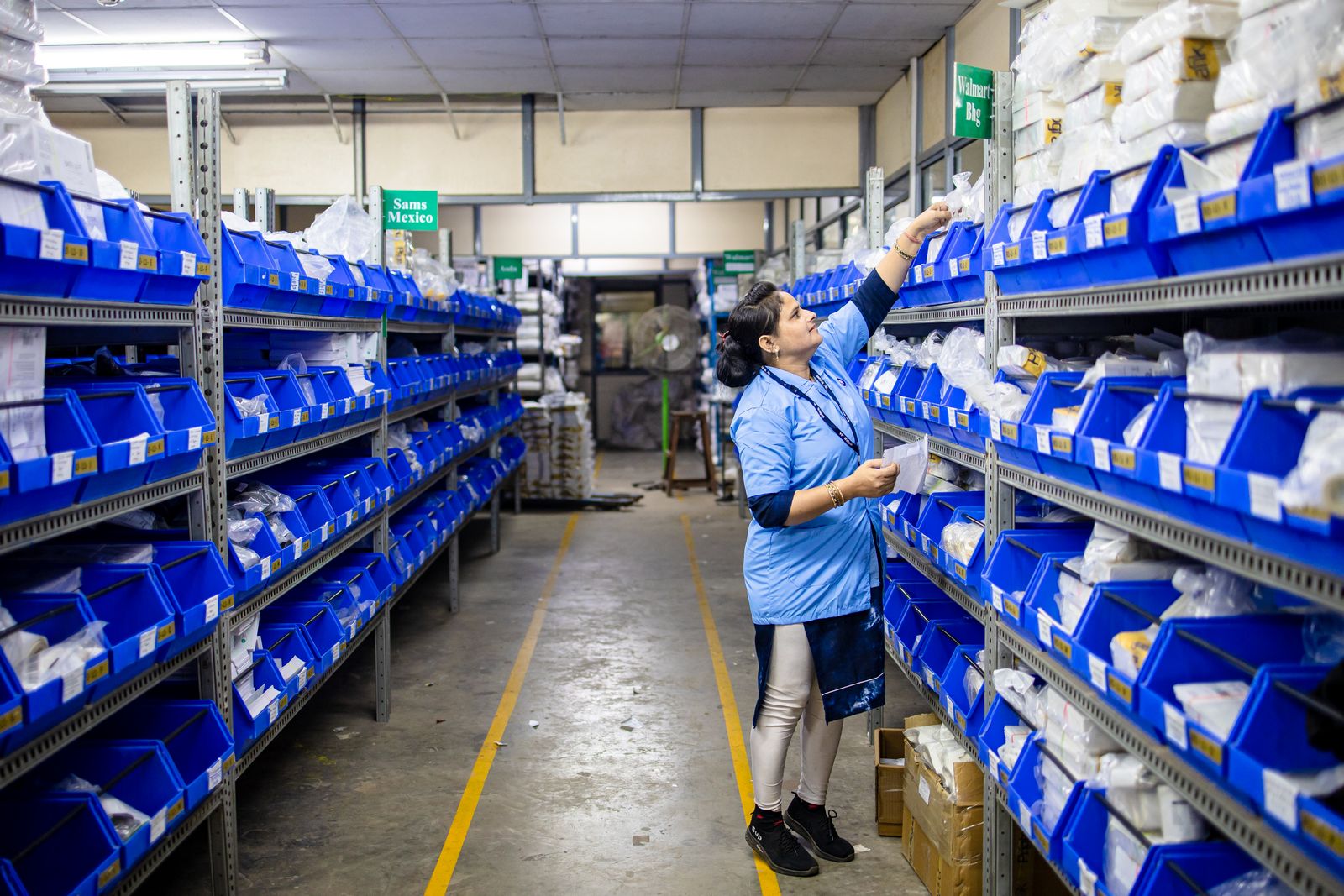 Inventory control and batch tracking in an FMCG warehouse